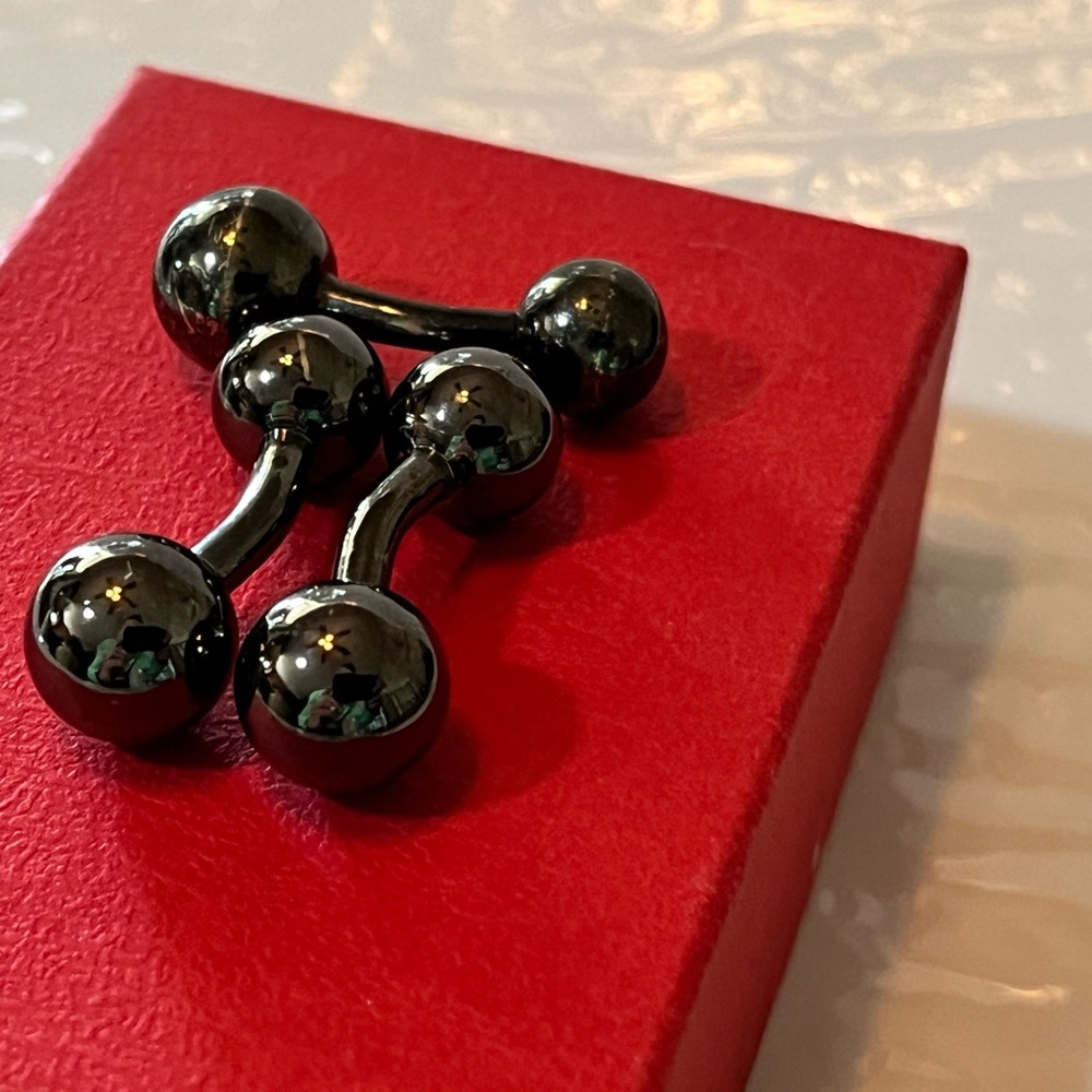 Cuff links & more (All Included) - Picture 2 of 13